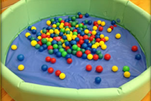 ボールプール